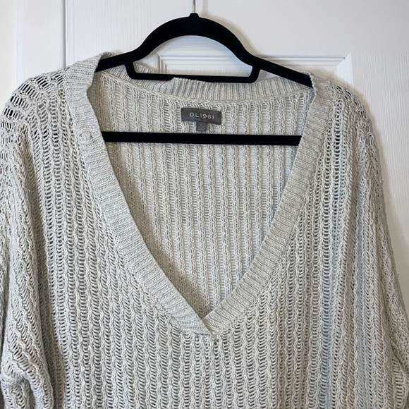 DL1961 Freeman Alley Distressed Sweater - Large - Picture 4 of 10